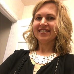 Meet your Posher, Annie